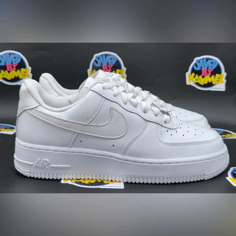 Size 7.5 Women - Nike Air Force 1 Low White 2018 DD8959-100